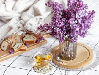 Levandulový sirup: Kapka klidu a harmonie ve vaší kuchyni